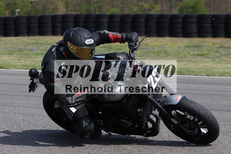 /Archiv-2022/12 22.04.2022 Discover the Bike ADR/Race 3/28